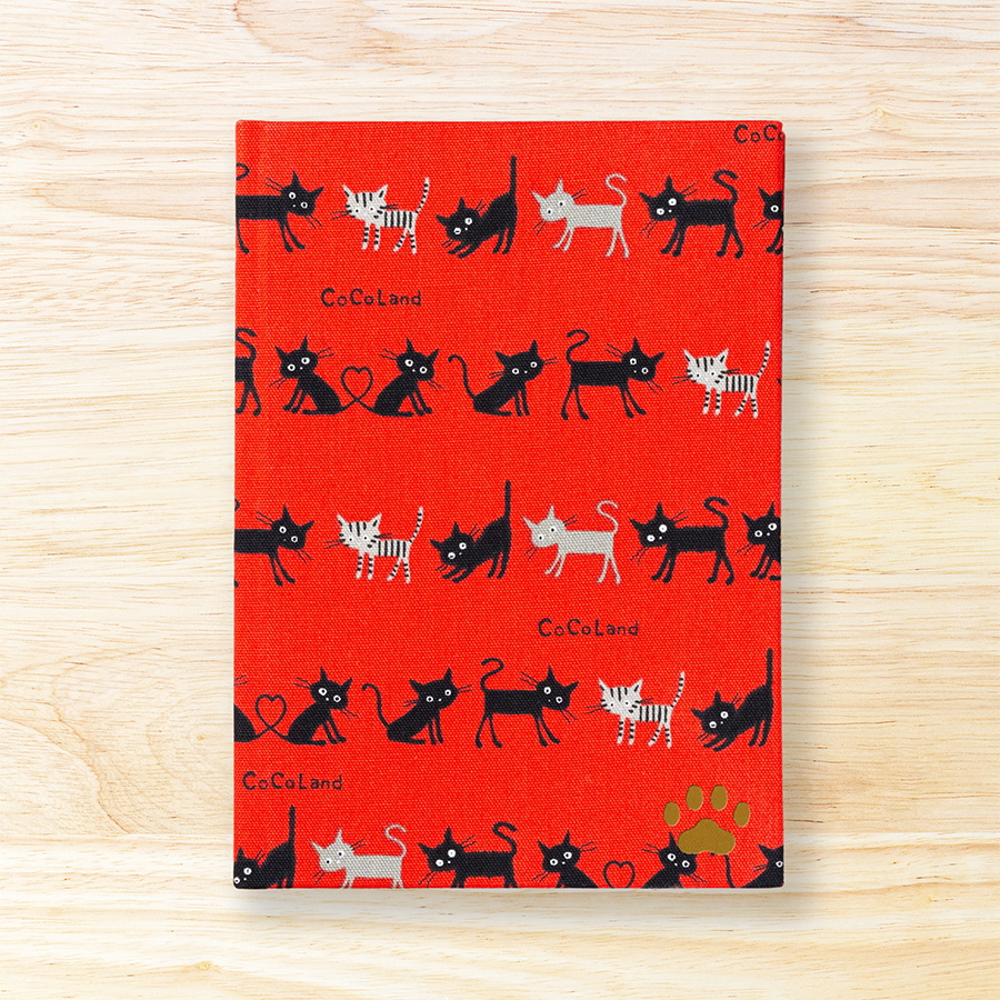 Hertful cats -black cats on red base